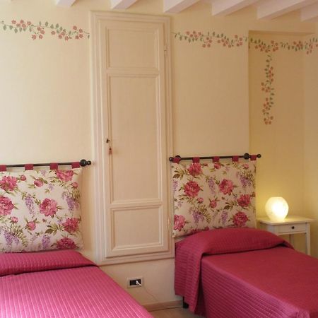 Mimi Apartment ลุคคา ห้อง รูปภาพ
