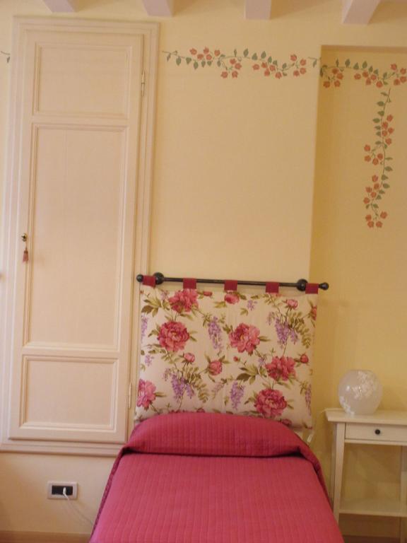 Mimi Apartment ลุคคา ห้อง รูปภาพ
