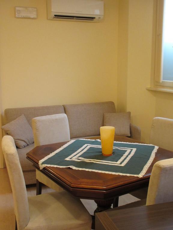 Mimi Apartment ลุคคา ห้อง รูปภาพ